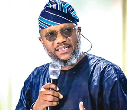 Akinlade, Amosun loyalists return to APC after Supreme Court defeat