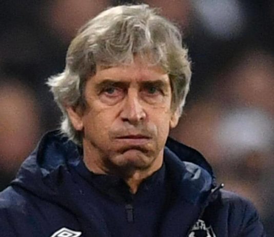 West Ham sack manager Manuel Pellegrini