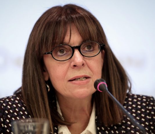 Greece picks first female president