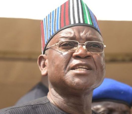 Benue governor clears air on ‘move to dump PDP for APC’