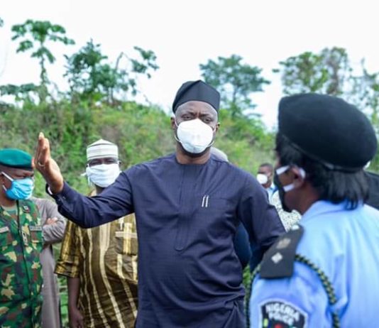 COVID-19: Makinde inspects Oyo’s borders with neighbouring states