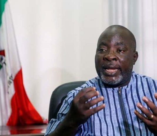 COVID-19: Buhari’s Incompetence, Backseat Governance Destroying Nigeria