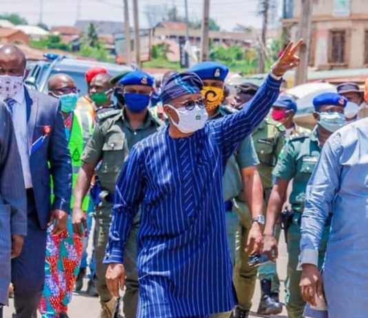 Residents laud Oyetola for reconstructing Alekuwodo road network