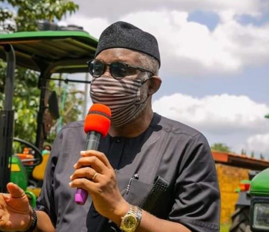 Akeredolu Boosts Food Production With N2billion Loan