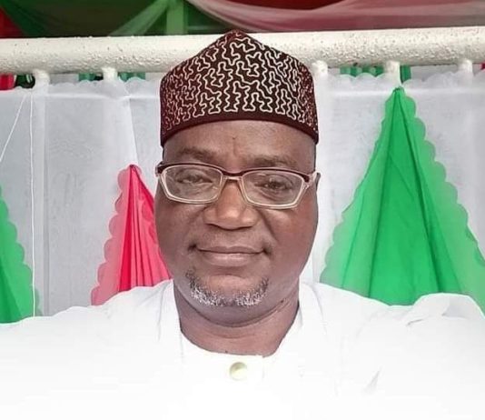 Oyo govt honours deceased Commissioner, orders state flag to fly at half-mast