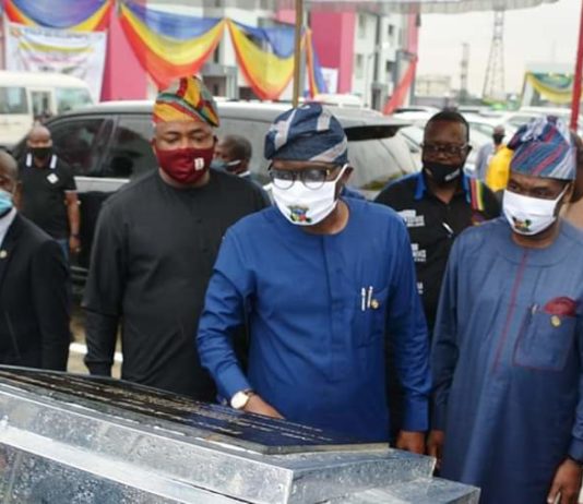 Sanwo-Olu Commissions 264 Units of Flats in Lekki