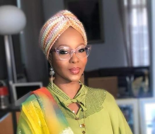 Kwara first lady distributes face masks to groups, urges adherence to all COVID-19 related safety measures