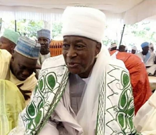 Ex-Governor Ahmed Mourns Late Islamic Cleric, Khalifa Kamaldeen