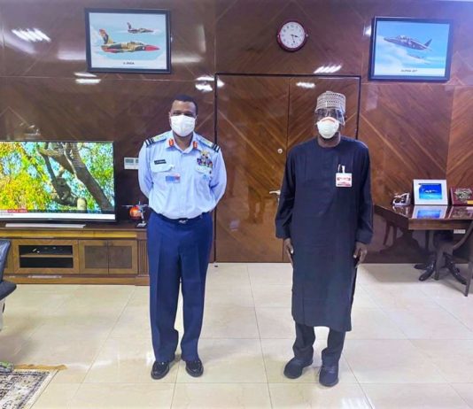 AbdulRazaq discusses new partnership with Air Force over Aviation College