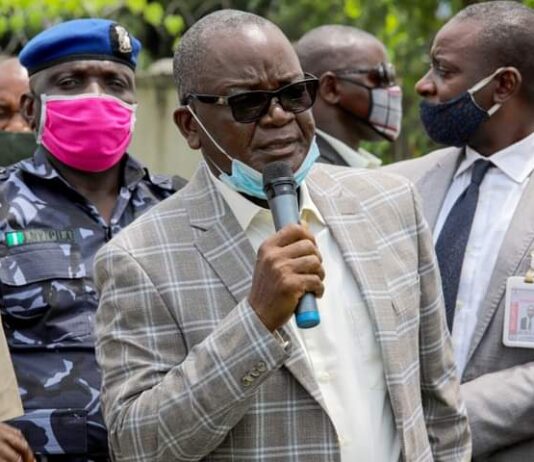 Ortom inspects 60 additional transformers for distribution to communities