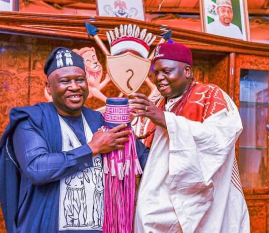 Fintiri Visits Hama Bachama’s Palace in Numan