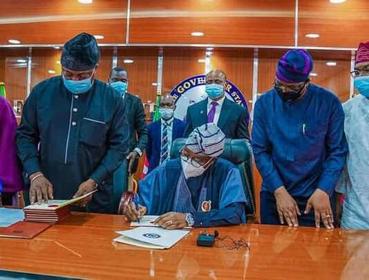 Oyetola signs 2021 Appropriation Bill into law