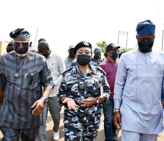 Insecurity: Makinde, Akeredolu visit Shasa Community