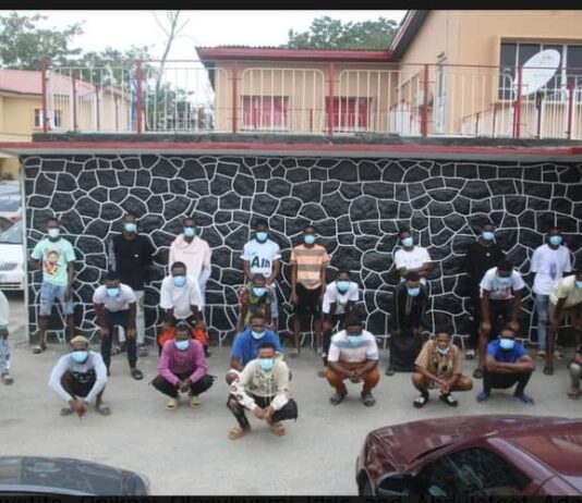 EFCC Arrests 25 Suspected Internet Fraudsters in Lagos