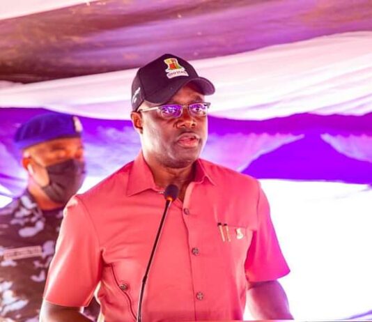 Makinde commissions reconstructed Akesan Modern Market