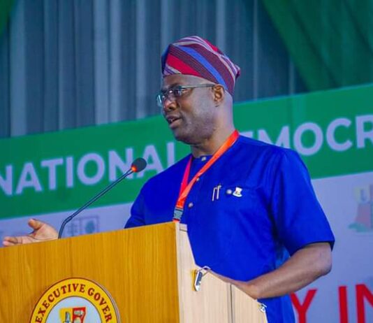 Devolution of power only way to solve Nigeria’s challenges – Makinde