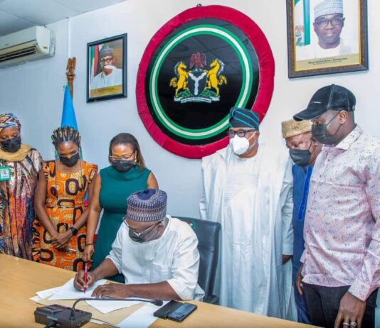 AbdulRazaq introduces KwaraLEARN to revolutionise basic education