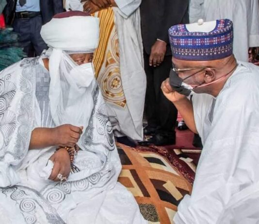 AbdulRazaq greets Emir of Ilorin on 26th coronation anniversary