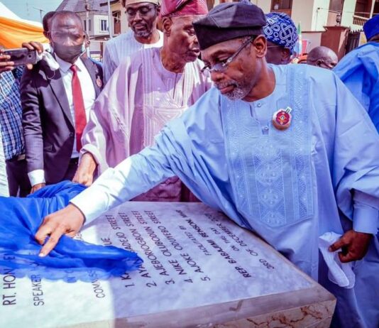 Speaker Gbajabiamila commissions 5 roads in Ikorodu, Lagos