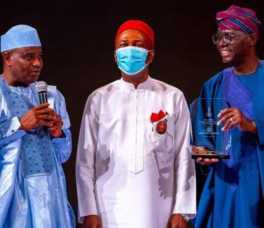 Sanwo-Olu, nine others receive Hallmarks of Labour leadership award