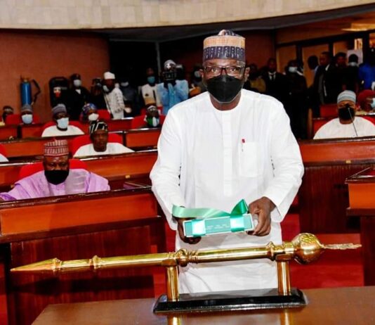 Kwara Gov presents N189.4bn 2022 budget