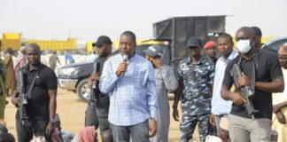 Humanitarian needs: Zulum sleeps in Dikwa, shares N120m, food to 40,000 households