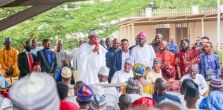 2023: Saraki Meets Kwara PDP House of Assembly, House of Rep Aspirants in Ilorin