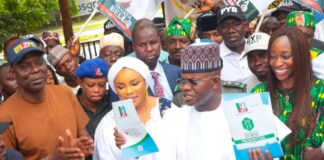 Thousands storm APC Secretariat as Yahaya Bello picks nomination forms
