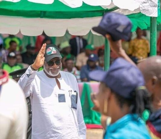 Workers’ Day: Akeredolu Hails Ondo Workers, Reiterates Commitment To Their Welfare