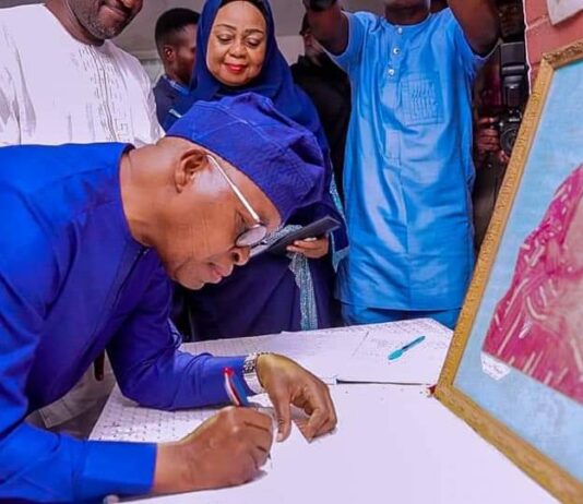 Oyetola mourns Osogbo business tycoon, Ahmed Omidiran