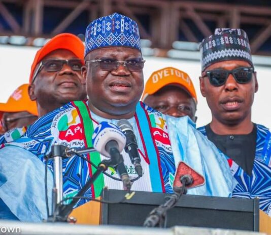 Senate President drums up support for Governor Oyetola at Osun state APC mega rally