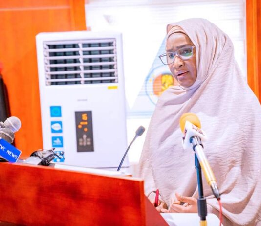 5570 receive cash grants for vulnerable groups in Cross River, Bayelsa