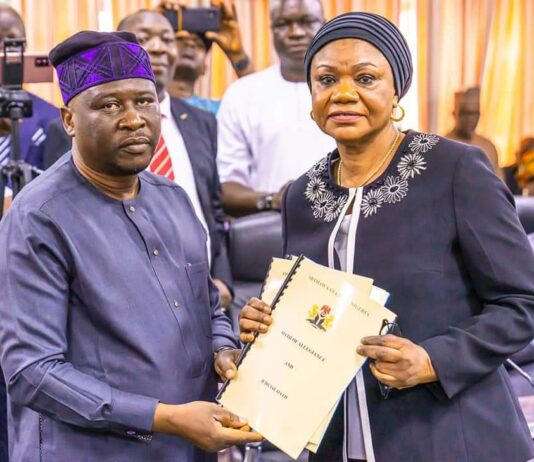 Gov Fintiri swears in first female Acting Chief Judge in Adamawa