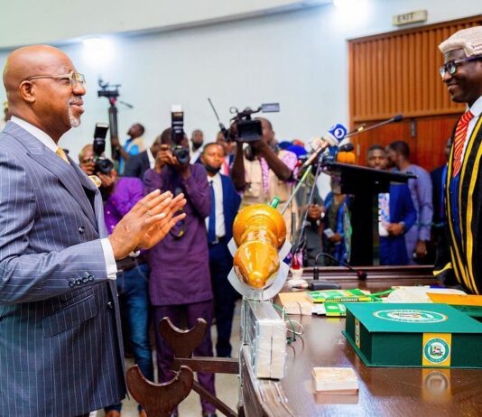 2023 budget: Abiodun presents N472.26b before OGHA