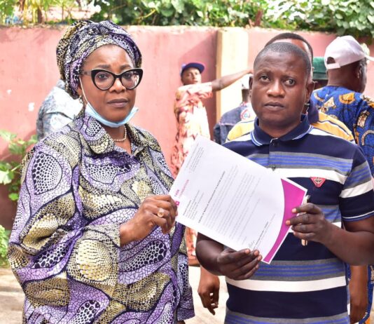 Fed. Rep, Akande-Sadipe Settles Medical Bill for Indigent Constituent, Empowers Physically Challenged
