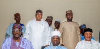 Kwara Gov leads victorious APC team to Emir of Ilorin