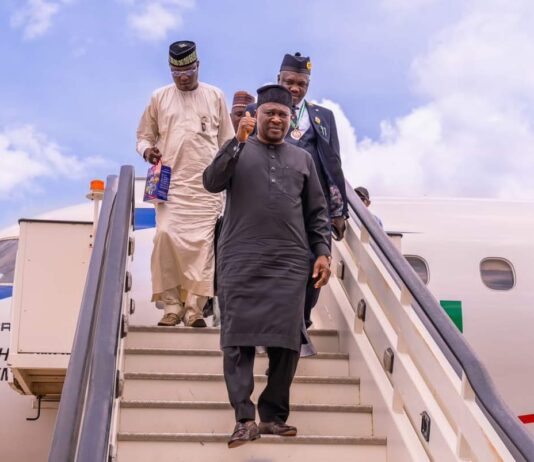 Adamawa Welcomes Governor Fintiri After 2 Weeks Vacation