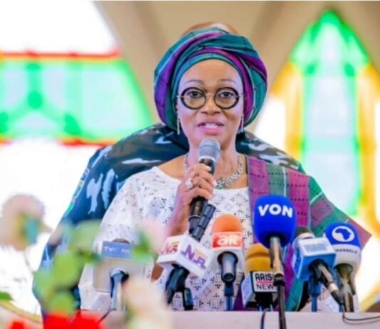 Speaker Abbas hails First Lady Oluremi Tinubu at 63