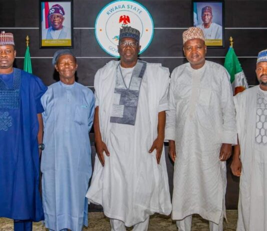 Kwara Gov inaugurates four Special Advisers, urges good relationships with public