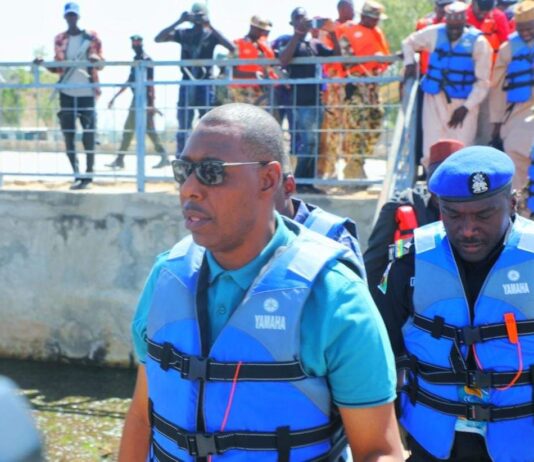 Baga: Zulum ferries 20km over Lake Chad over agriculture, border trade