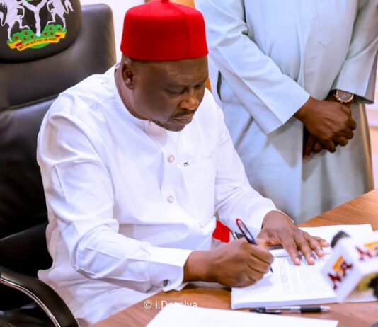 Governor Fintiri Signs Law to Ensure Sufficient Water Supply