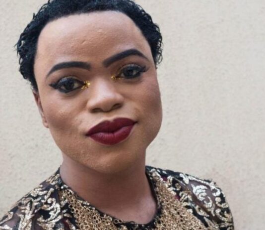 EFCC Arrests Popular Crossdresser, Bobrisky for for Naira Mutilation, Not Crossdressing
