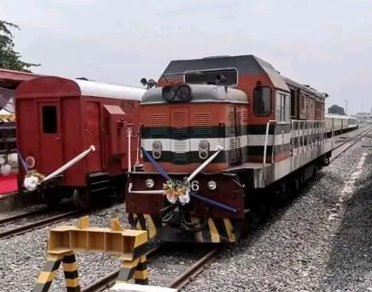 Federal Government Declares Free Train Rides on Newly Restored Port Harcourt to Aba Railway for 4 Days