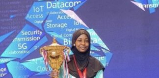 UK-based financial guru, Dr. Salaam K O felicitates Kaosara Salaudeen on Global ICT Triumph