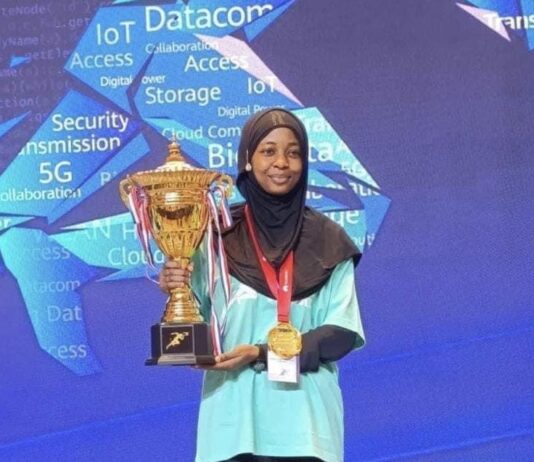 UK-based financial guru, Dr. Salaam K O felicitates Kaosara Salaudeen on Global ICT Triumph