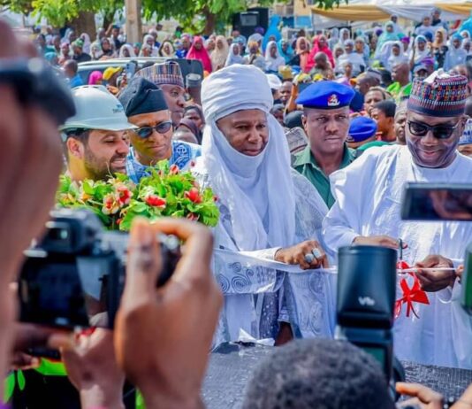 Governor AbdulRazaq commissions, names roads after Gen Abdullahi Adangba, Sheikh Yahya Agodi
