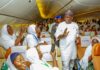 Governor AbdulRazaq bids Hajj pilgrims farewell, charges them on good conduct