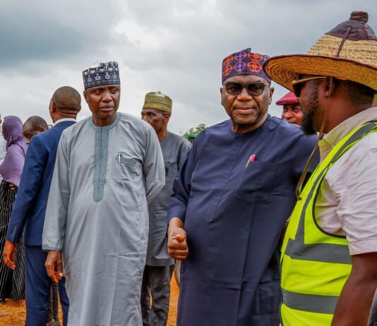 Gov Abdulrazaq inspects youth farm, says food security a priority