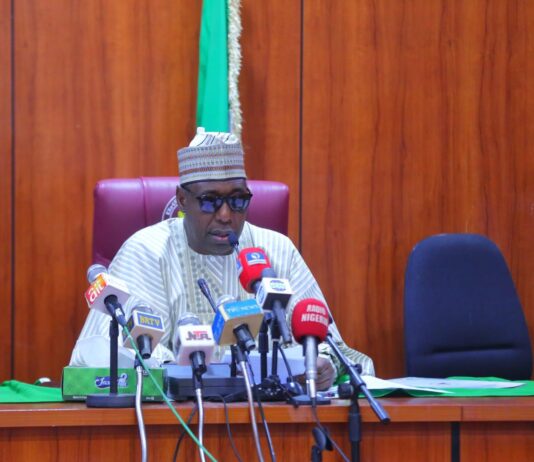 Flood: Zulum inaugurates relief disbursement committee