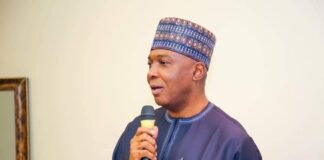 Saraki Slams Abdulrazaq Over Demolition of Crystal Mall, Urges Kwarans to Resist Intimidation